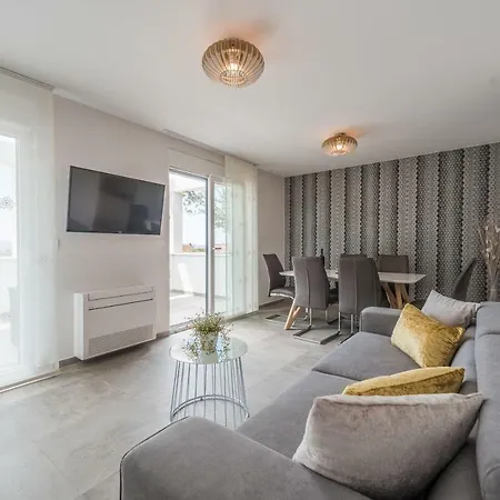 Appartement Franica *